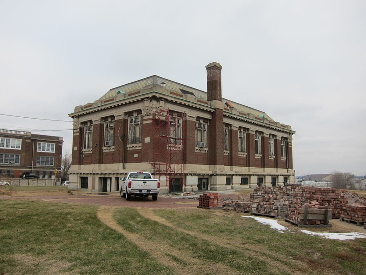 Divoll Library under constuction